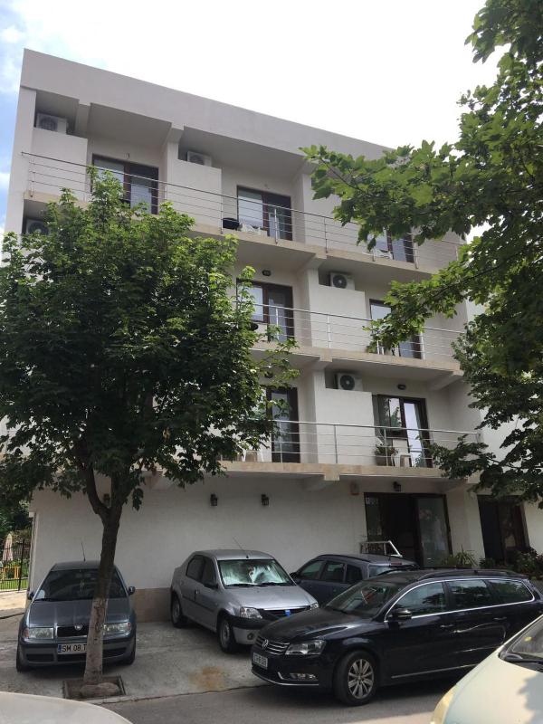 Vila RAZA - locatie centrala - image 3