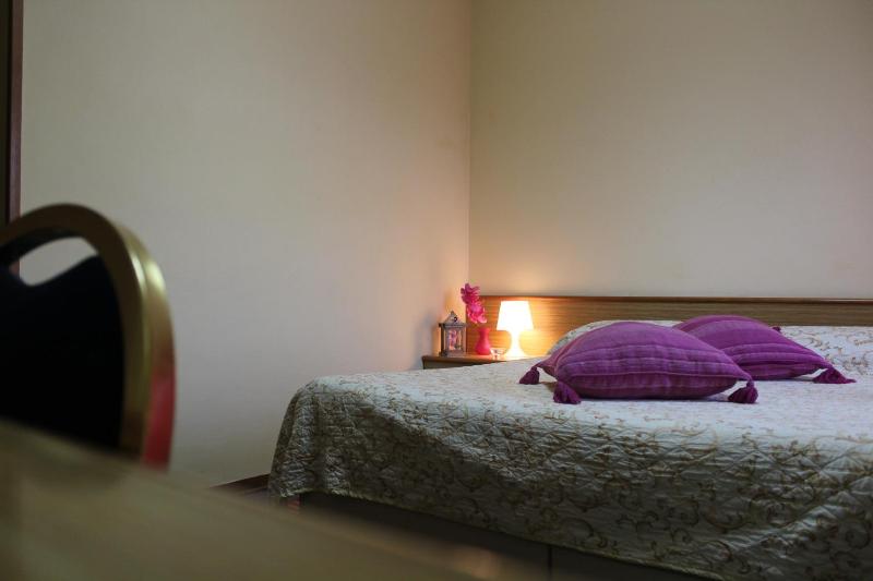 Double Room image 3