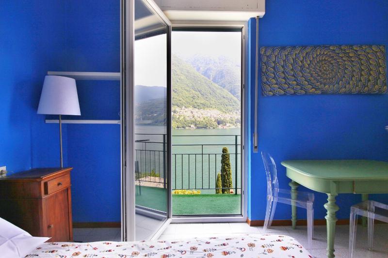 1 Bedroom Apartment with Lake View and Terrace - Separate Building image 2