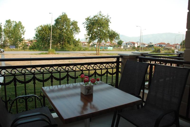 Deluxe Suite image 2