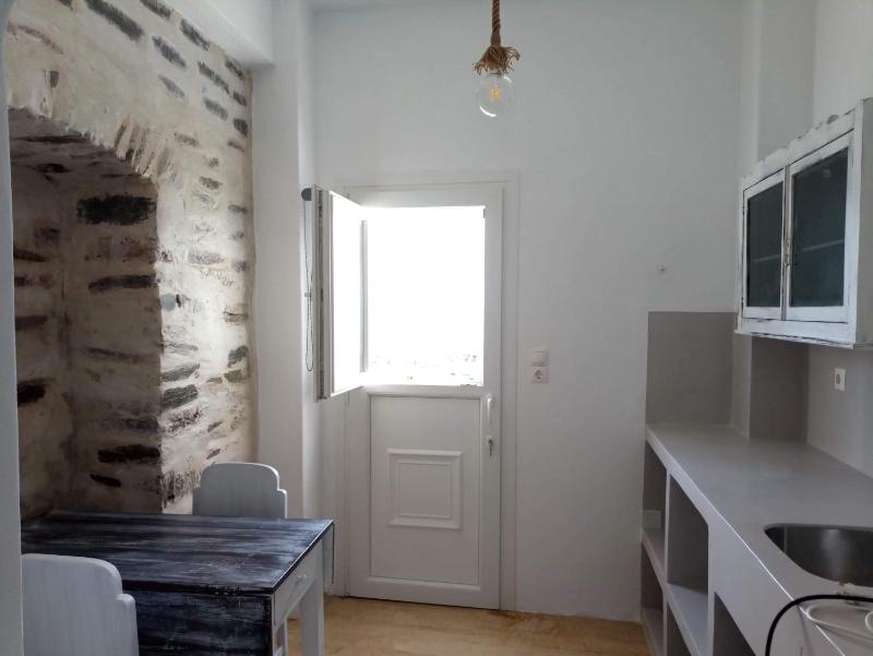 Triple Room with Sea View image 2