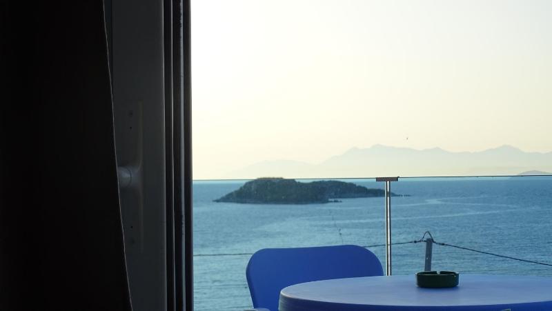 Family Room with Sea View image 1
