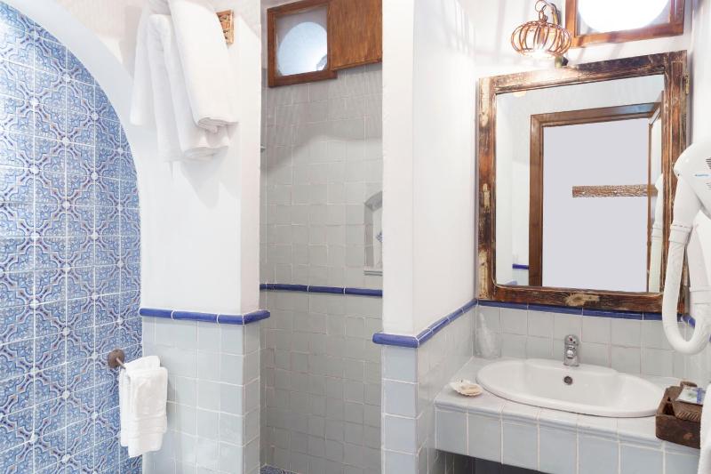 Superior Double Room image 3
