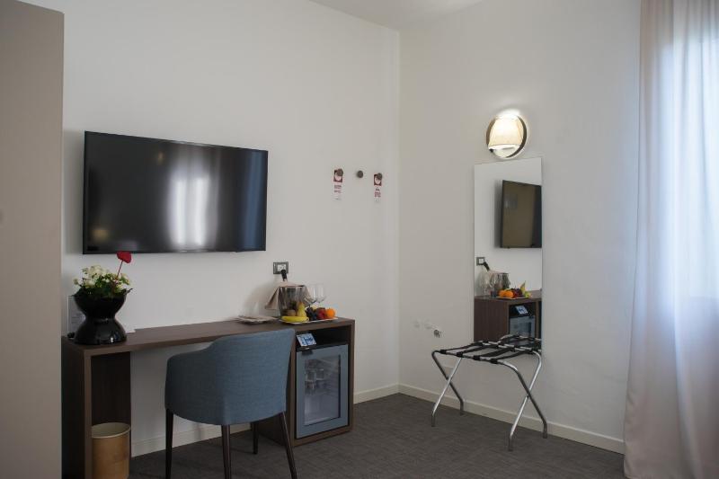 Hotel Villa Sorriso - image 49