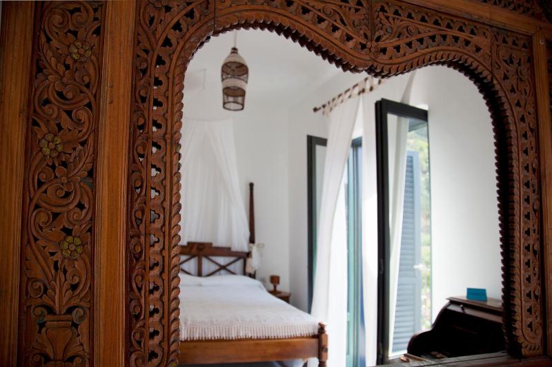 Small Double Room image 4