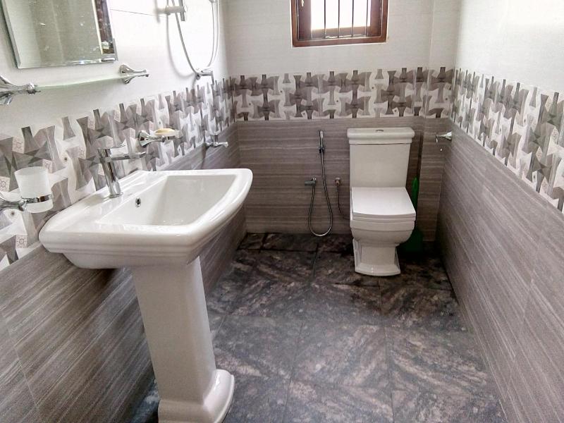 Mount View Bungalow - image 26