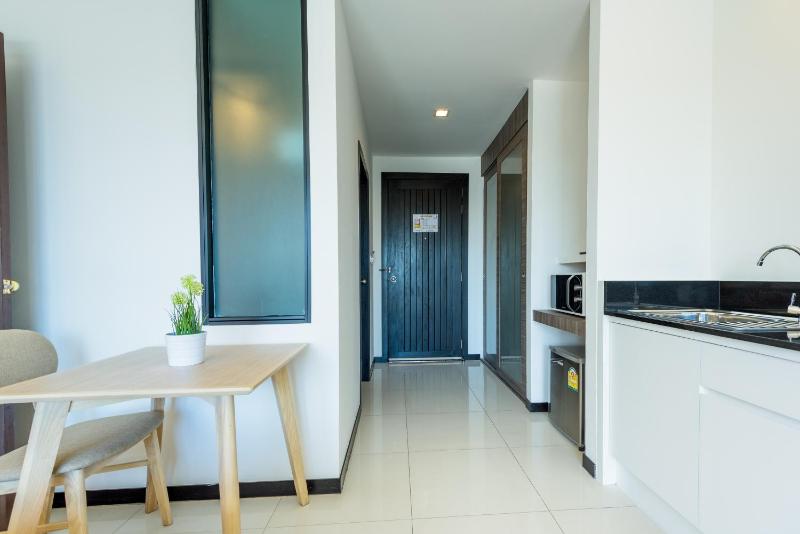 Hotel J Residence Pattaya - image 6