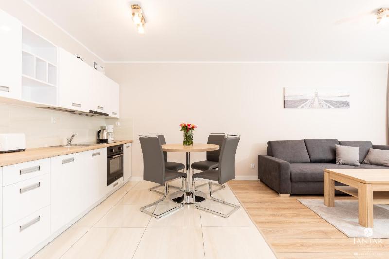 Jantar Apartamenty Bliżej Morza - image 14