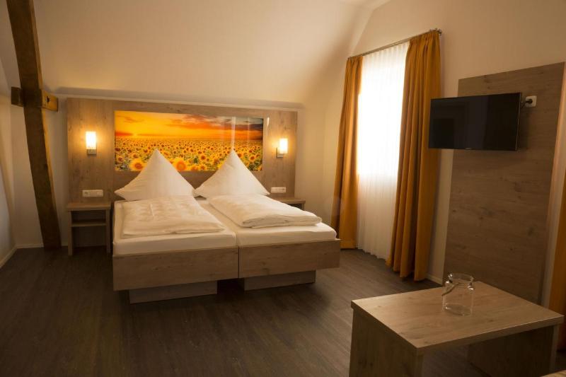 Family Room image 2