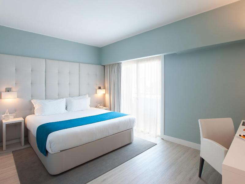 Premium Double or Twin Room with Balcony image 1