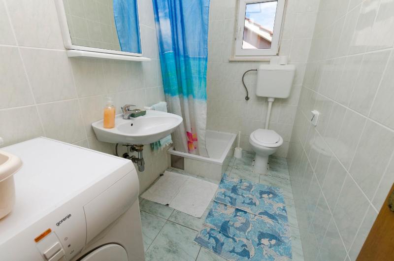 Three-Bedroom Apartment image 3