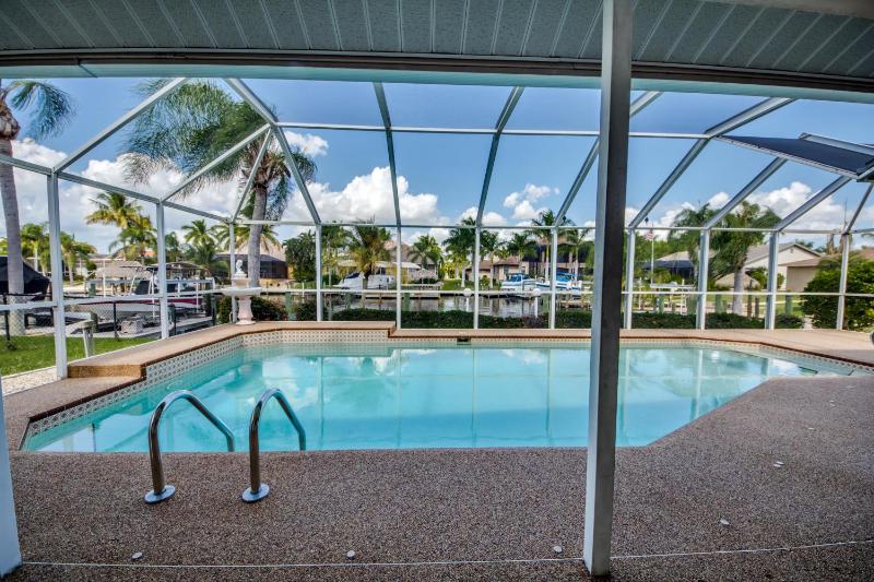 Boater's Delight | Gulf Access Bikes Kayaks Pool Table Heated Poo/Spa - Villa Blue Sky - Roelens - image 2