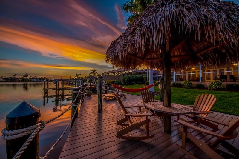 Heated Pool Beautiful Sunsets Fishing Dock- Villa Thunderbird View - Roelens Vacations - image 1