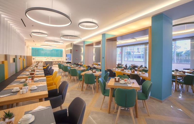 Blue Lagoon City Hotel - image 30