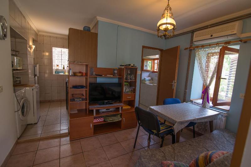 Apartment - Ground Floor image 2