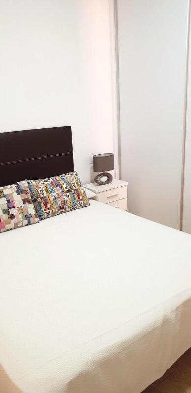 One-Bedroom Apartment image 3