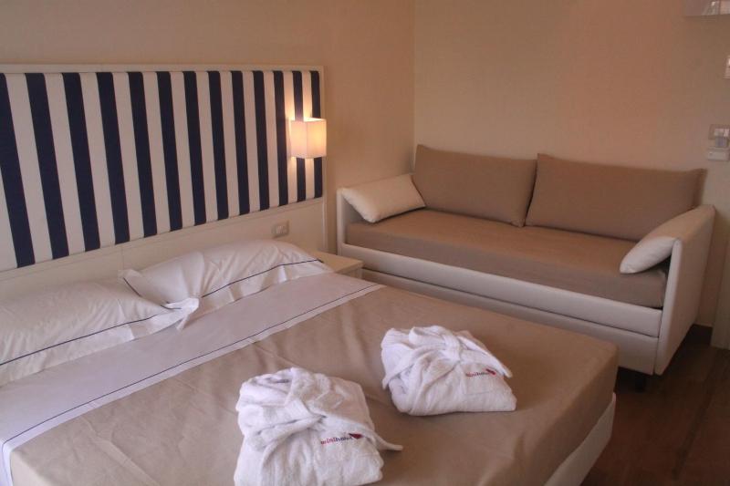 Mini Hotel - image 37