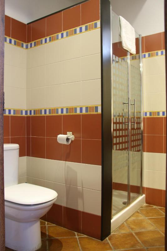 Double Room image 3