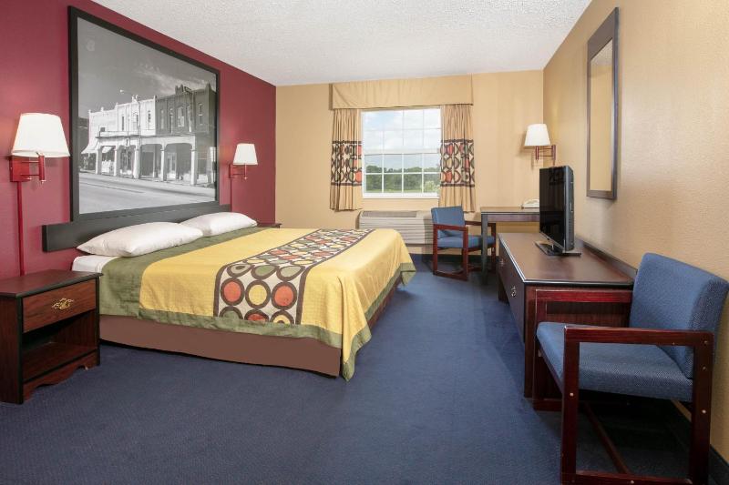 King Room - Non-Smoking image 1