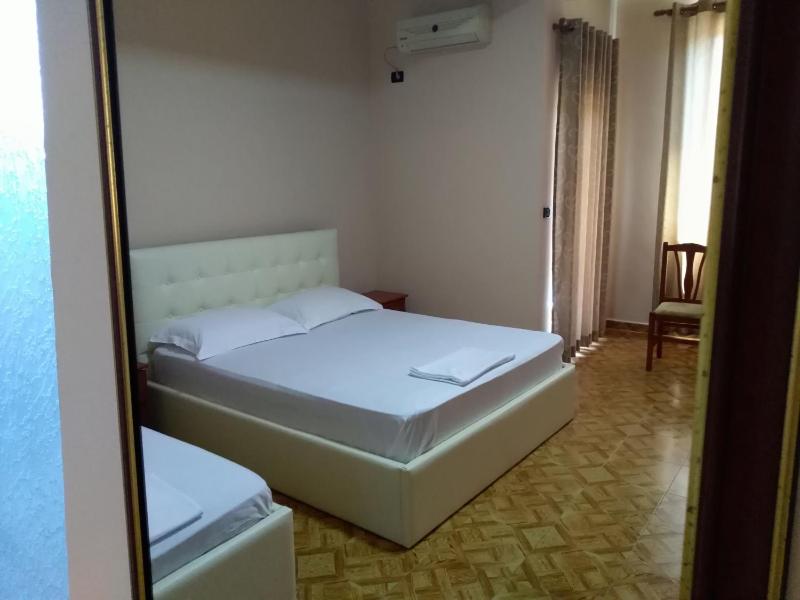 Comfort Quadruple Room image 3