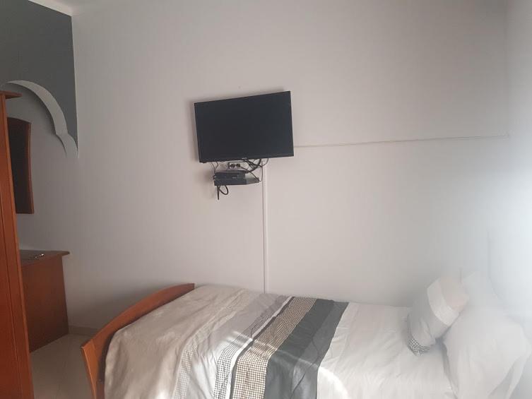 Triple Room image 4