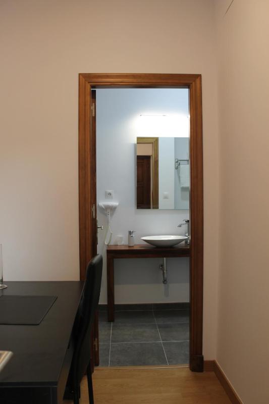 Double Room image 2
