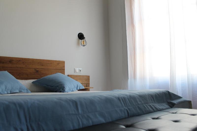 Double Room image 3