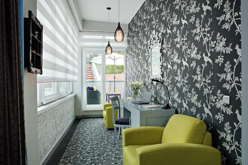 Presidential Suite image 3