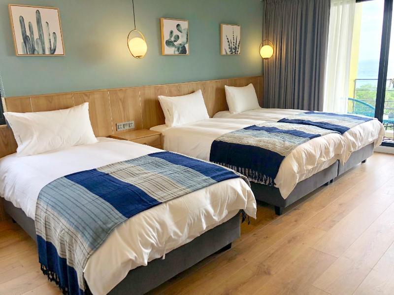 Hotel Everyday Life - image 9