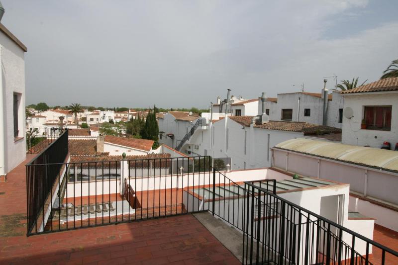 Apartment image 2