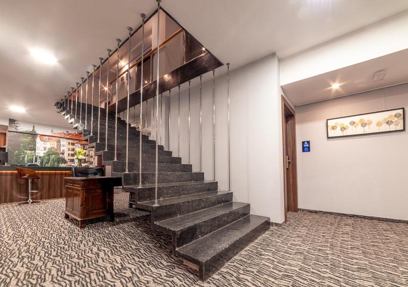 Atelier Hotel - image 4