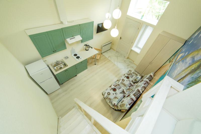 Apartment with Shower image 1
