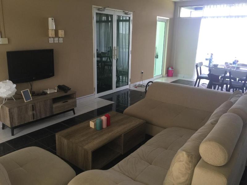 3BR Apartment at Kumbang Pasang BSB - image 9