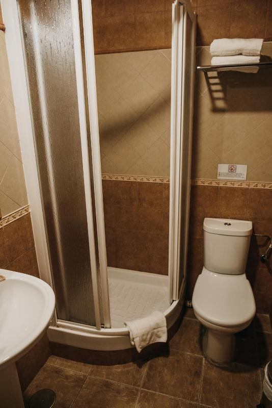 Triple Room image 4
