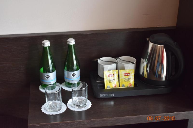 Budget Twin Room image 3