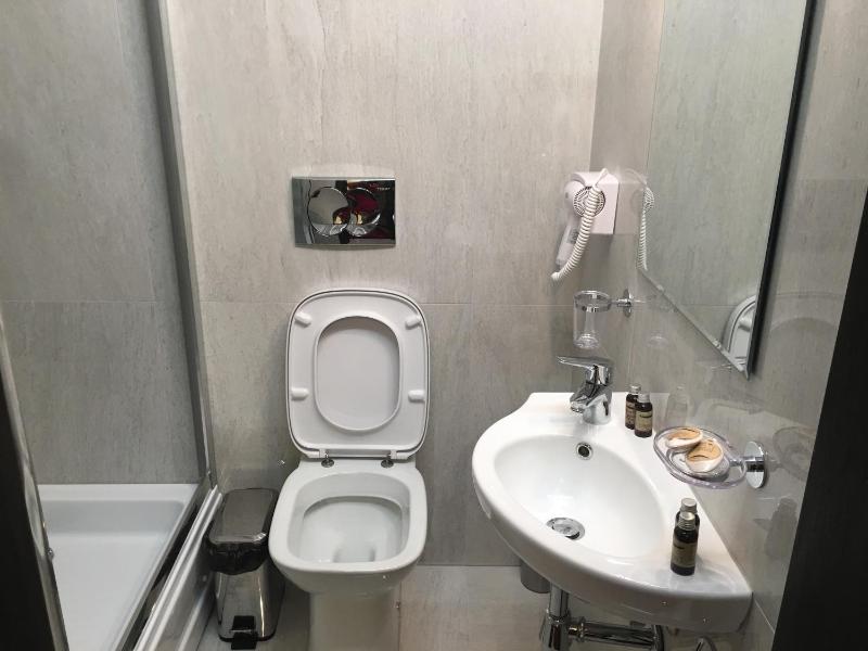 Budget Double Room image 1
