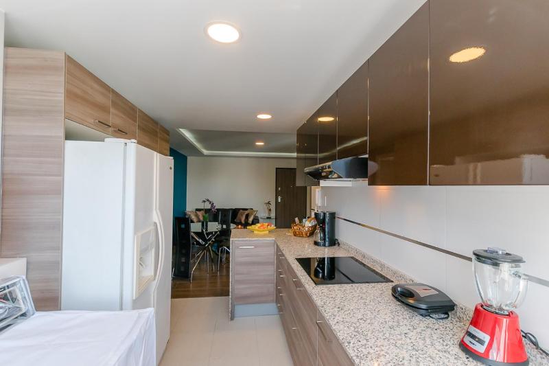 Suite de Lujo Piso Alto junto Parque Carolina Generador electrico - image 1