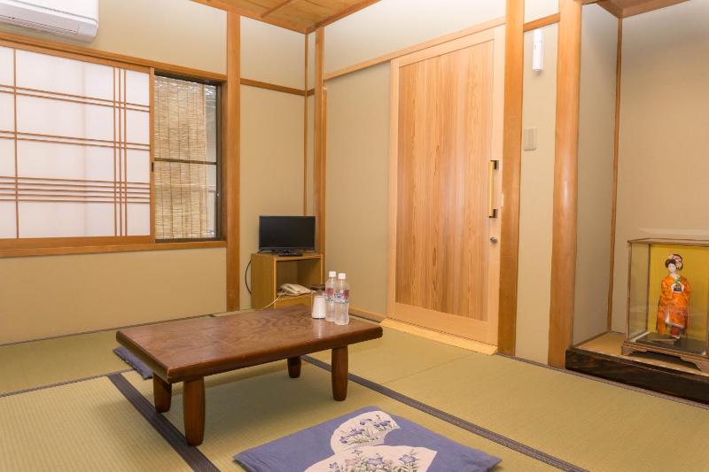 Ryokan Hinomoto Kyoto Kawaramachi - image 8