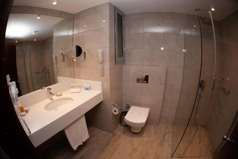 Deluxe Room image 2