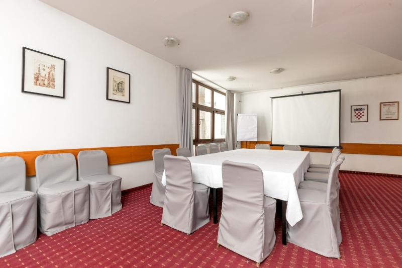 Hotel Jadran Šibenik - image 15
