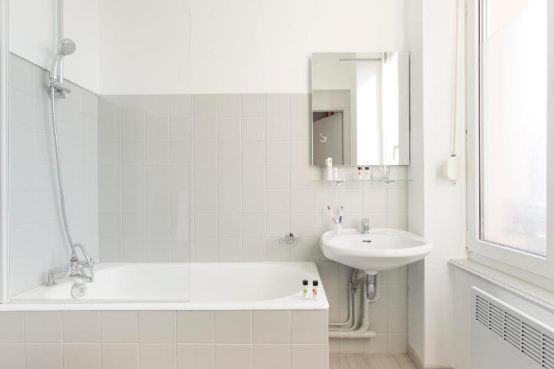 Superior Double Room image 3