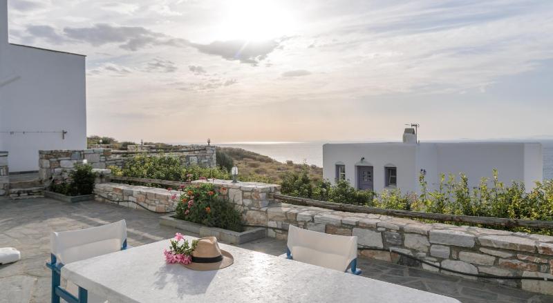 Three-Bedroom Villa with Sea View image 2