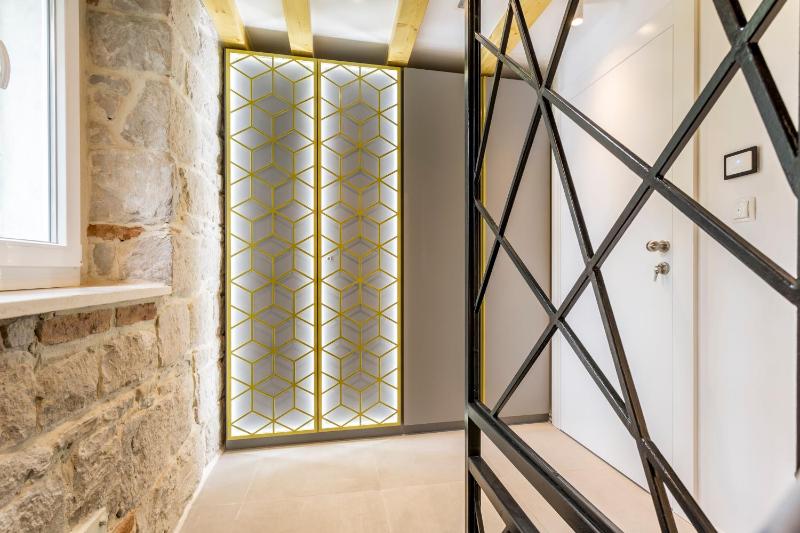 Deluxe Double Room with Shower image 4