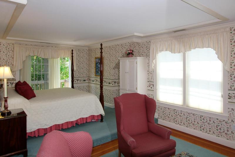 King Room with Spa Bath