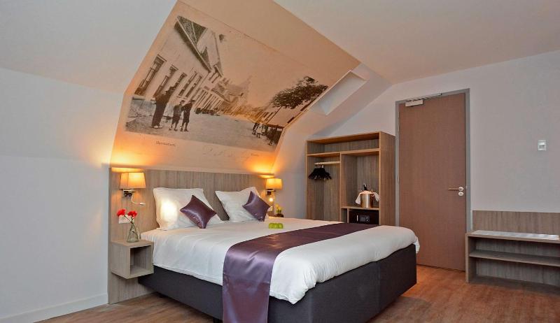 Superior King Room image 1
