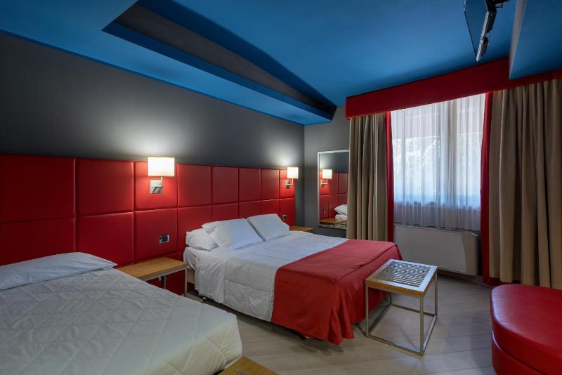 Triple Room image 4
