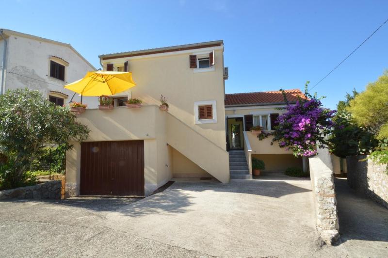House Orhideja - image 12
