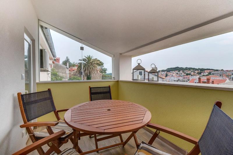 Apartment with Balcony image 4