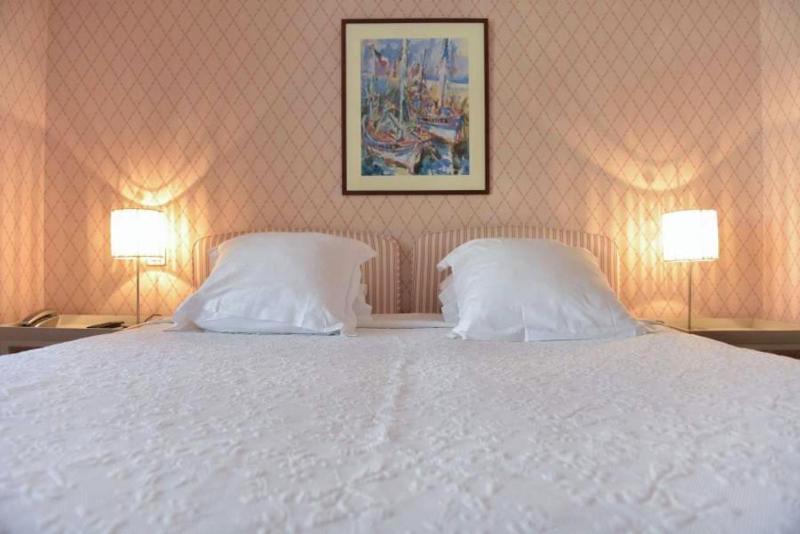 Suite image 2