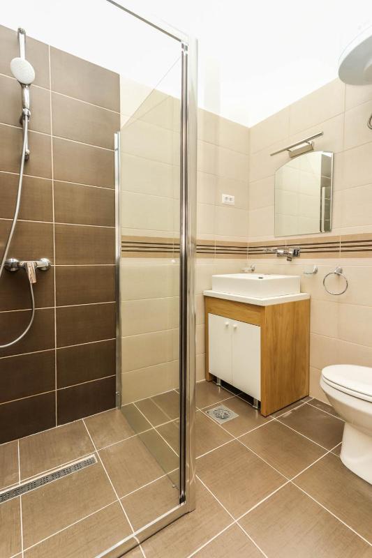 Deluxe Triple Room with Sea View image 4